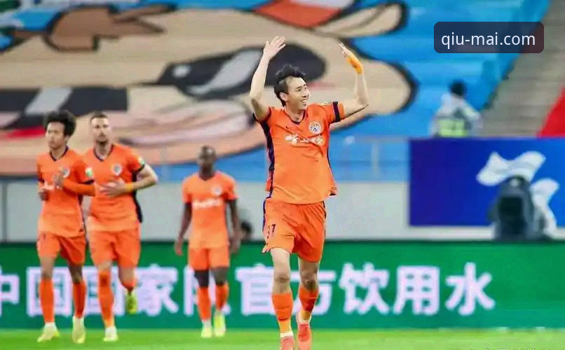 青岛海牛3-1击败上海海港：一场震撼中超的冷门之战详解